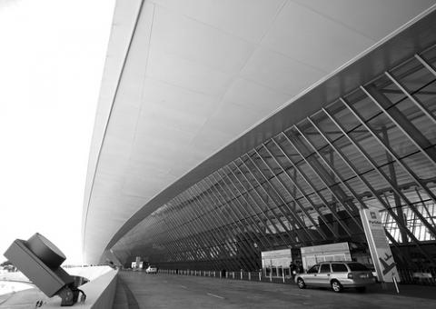 aeropuerto-uruguay.jpg