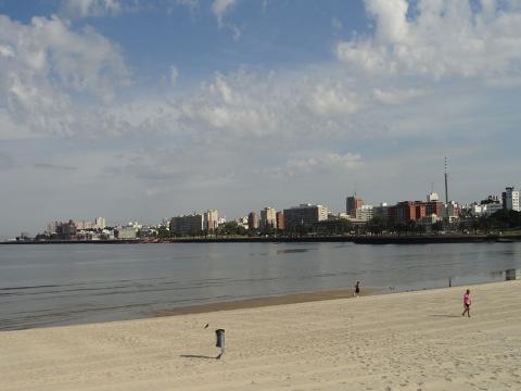 playa-uruguay.jpg